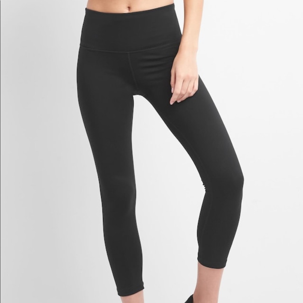 Gap workout leggings